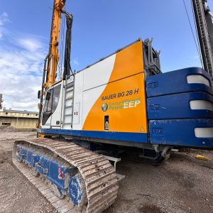 Bauer BG 28H Rotary Piling Rig