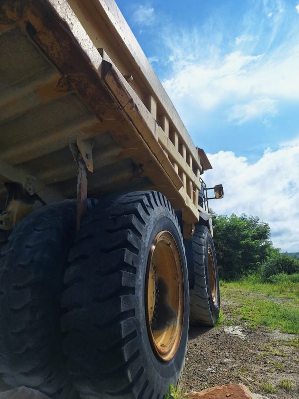 Caterpillar 777C Dump Truck