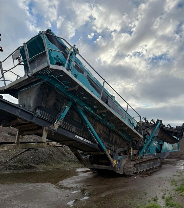 Powerscreen Chieftain 2200 2D Incline Screen