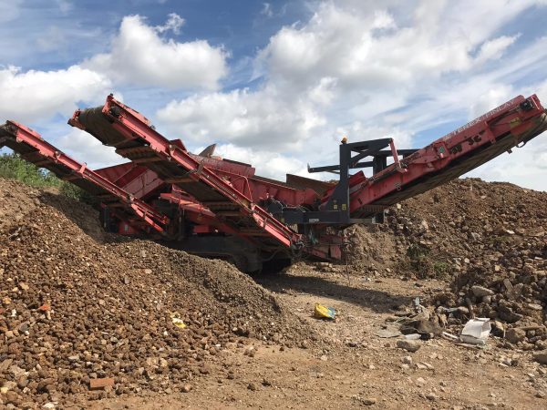 Terex Finlay 883 Incline Screen