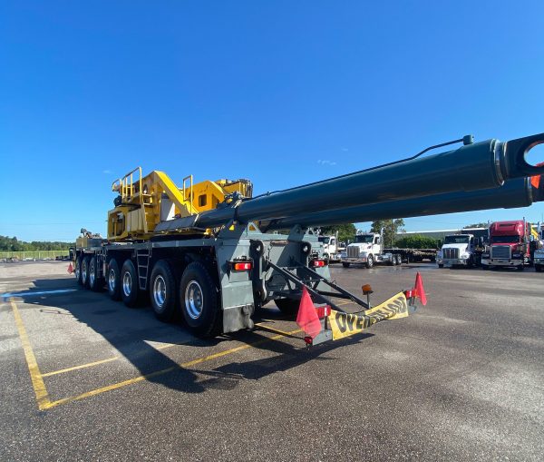 Grove GMK 7550 Mobile Crane