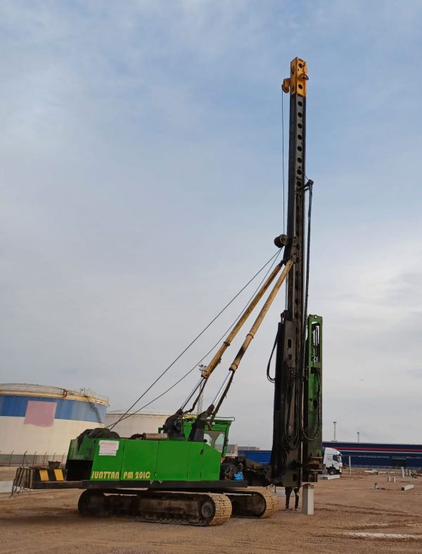 Junttan PM-20LC Hammer Piling Rig