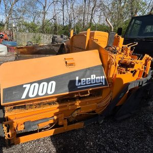 LeeBoy 7000 Paver