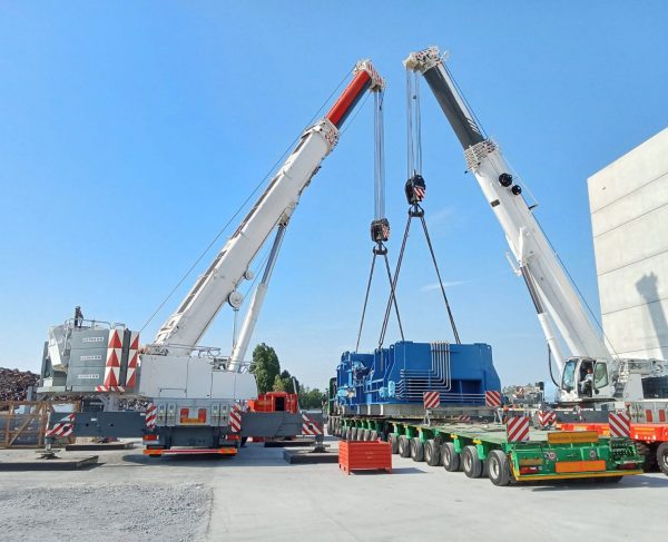 Liebherr LTM 1350-6.1 Mobile Crane
