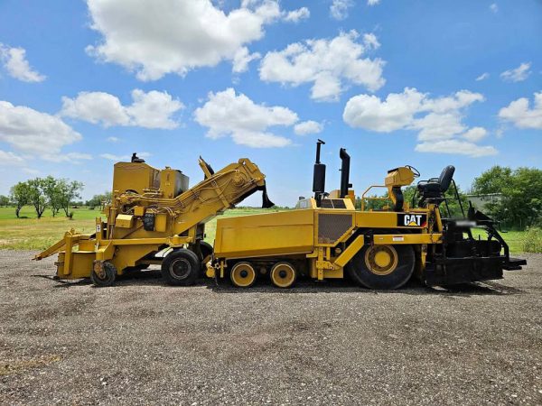 Lincoln 660AXL Windrow Elevator