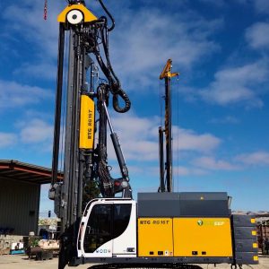 RTG RG16T Vibratory Piling Rig