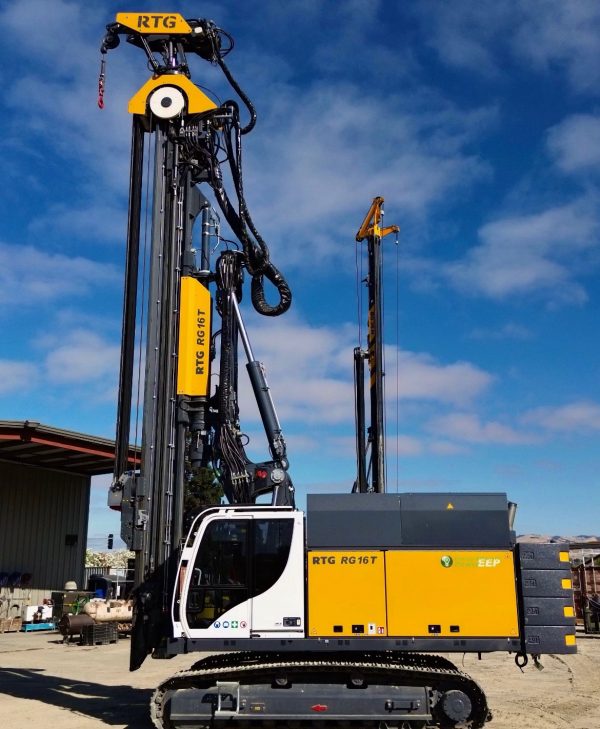 RTG RG16T Vibratory Piling Rig
