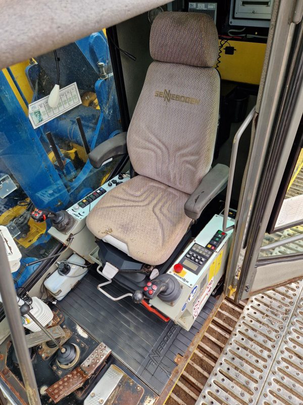ABI SM 18/22 HD Vibratory Piling Rig
