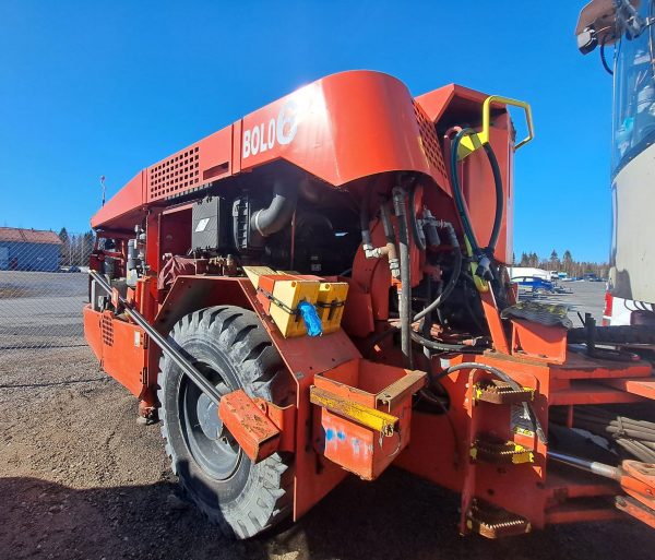 Sandvik DS511-C Underground Rock Drill