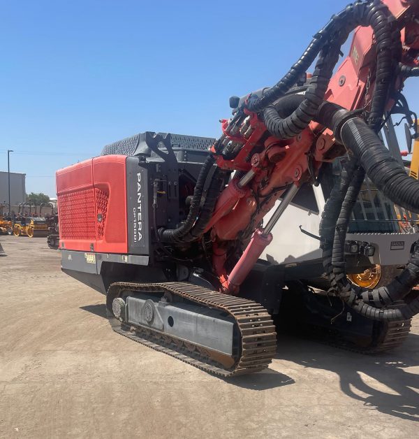 Sandvik DP1500i Rock Drill