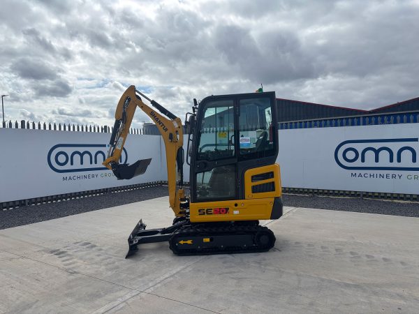 Shantui SE20 Mini Excavator