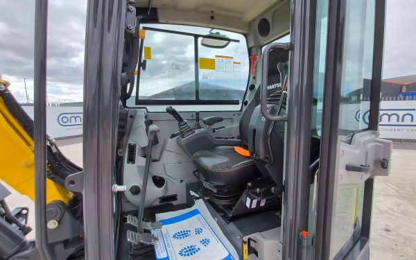 Shantui SE58SR Mini Excavator