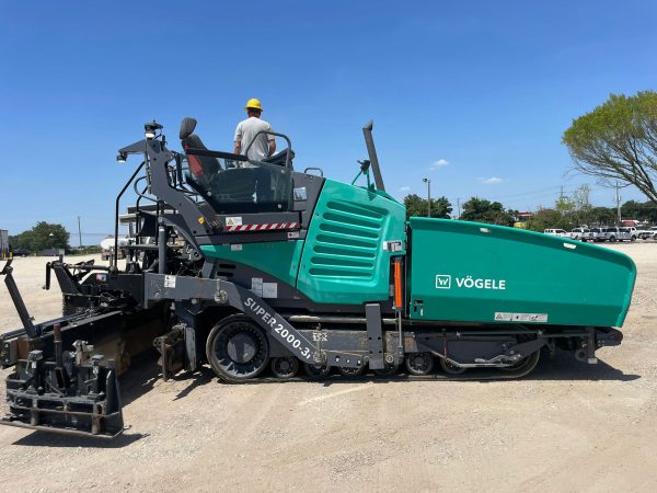 Vogele Super 2000-3i Paver