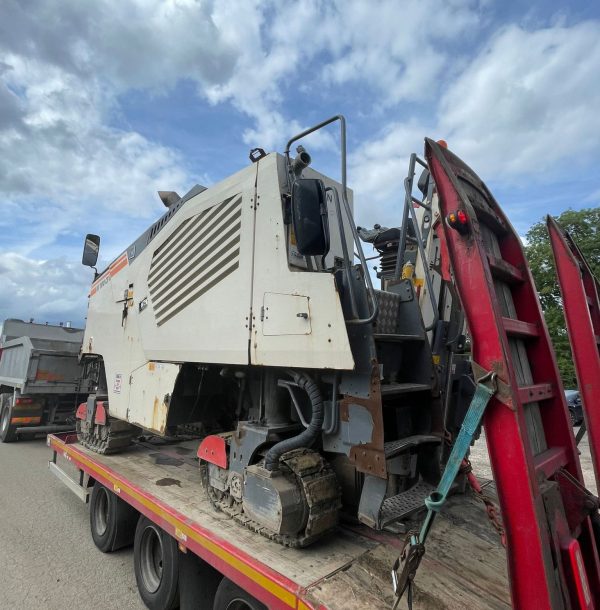 Wirtgen W 100 CFi Road Planer