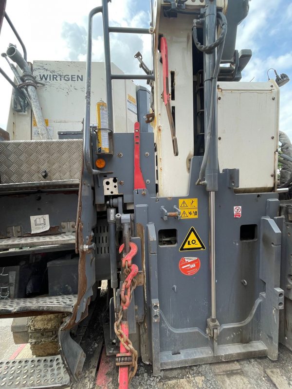 Wirtgen W 100 CFi Road Planer