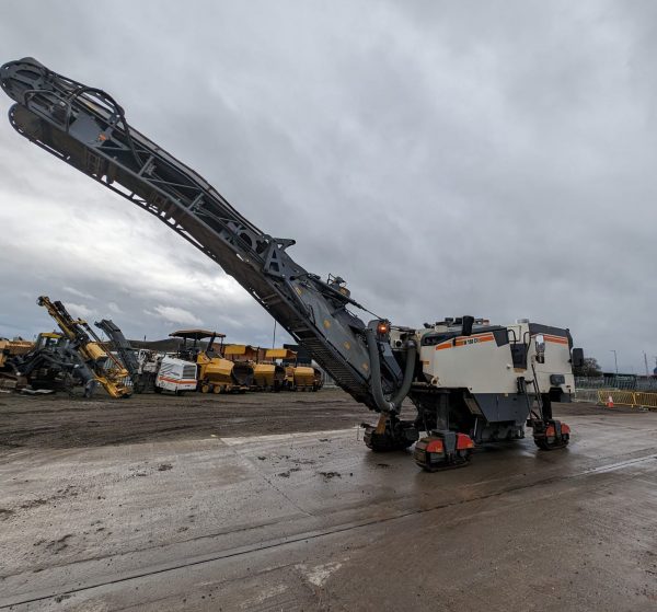 Wirtgen W 150 CFi Road Planer