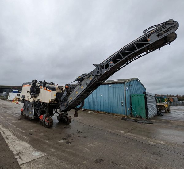 Wirtgen W 150 CFi Road Planer