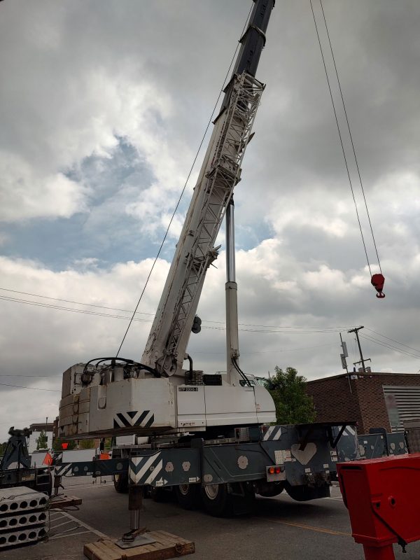 Tadano ATF 220G-5 Mobile Crane