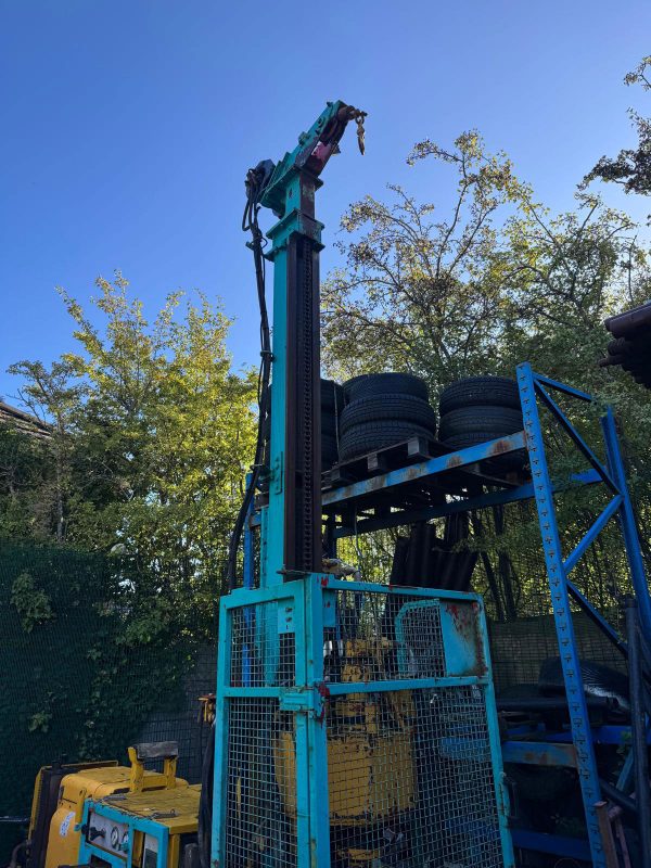 Comacchio MC 400 P Micro Piling Rig