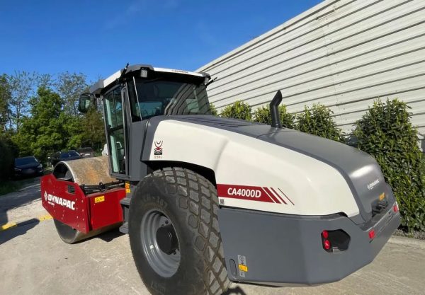 Dynapac CA4000D Roller