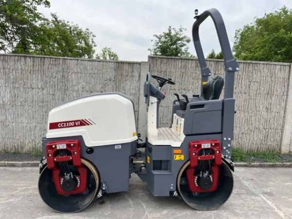 Dynapac CC1100 VI Roller