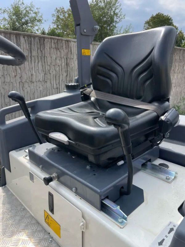 Dynapac CC1300 VI Roller