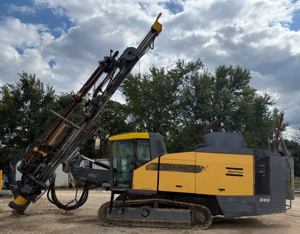 Epiroc FlexiROC D65 Rock Drill