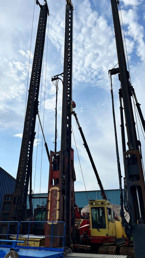Junttan PM-20 Hammer Piling Rig