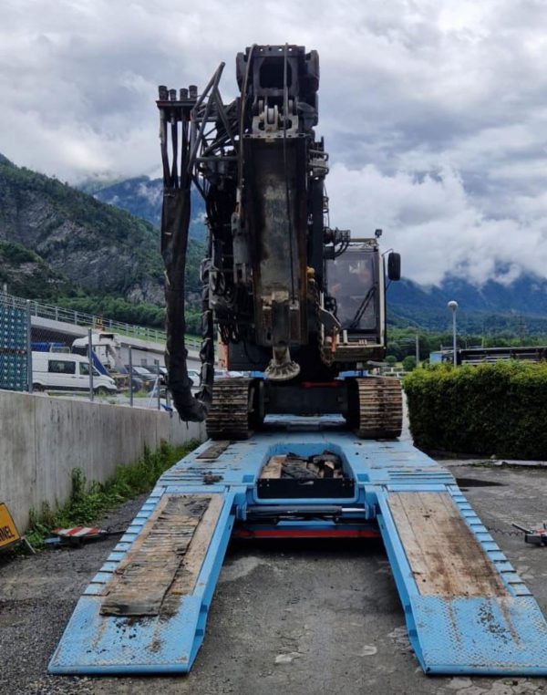 Liebherr LB16 Rotary Piling Rig