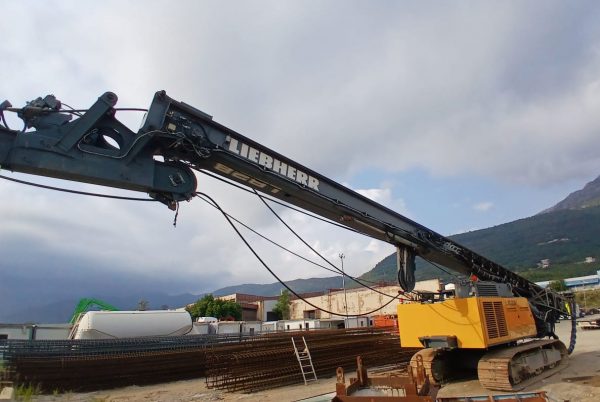Liebherr LB28 Rotary Piling Rig