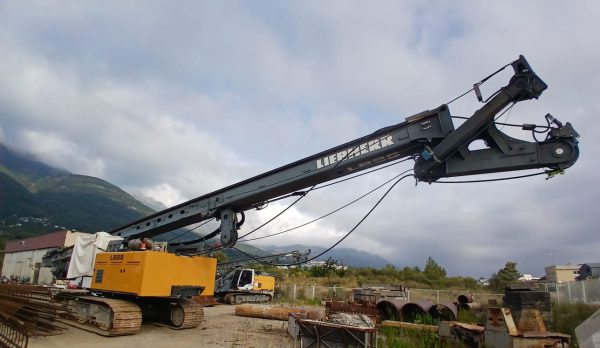 Liebherr LB28 Rotary Piling Rig