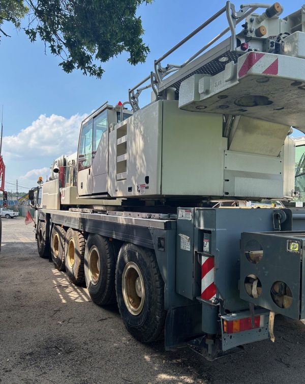 Liebherr LTM 1095-5.1 Mobile Crane