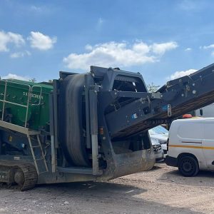 McCloskey R105 Scalping Screen
