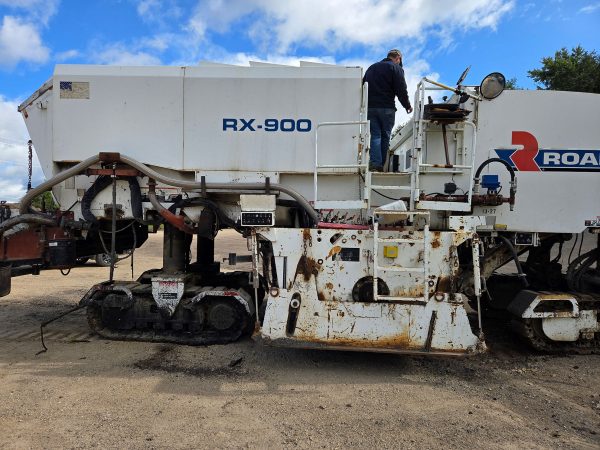 Roadtec RX-900 Cold Planer
