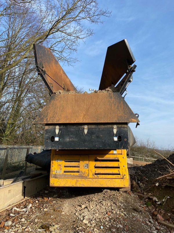 Roco 1600S Scalping Screen