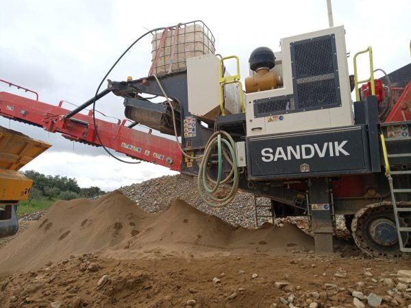 Sandvik QJ341 Jaw Crusher