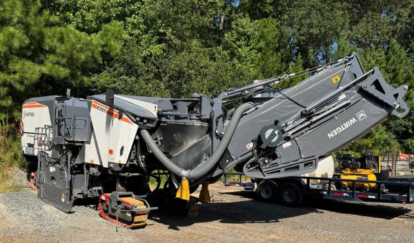 Wirtgen W 210 Fi Cold Planer