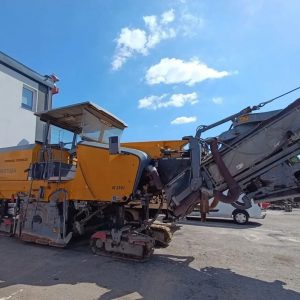 Wirtgen W 210 i Road Planer
