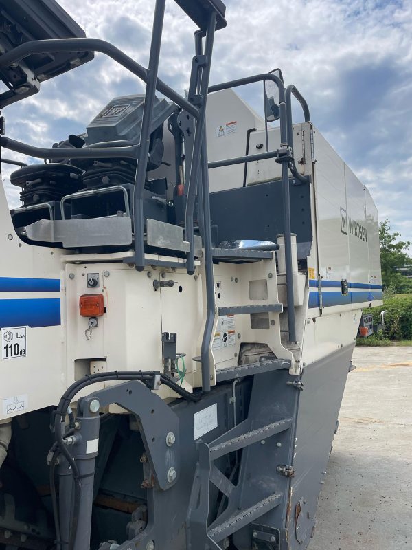 Wirtgen W 210 i Cold Planer