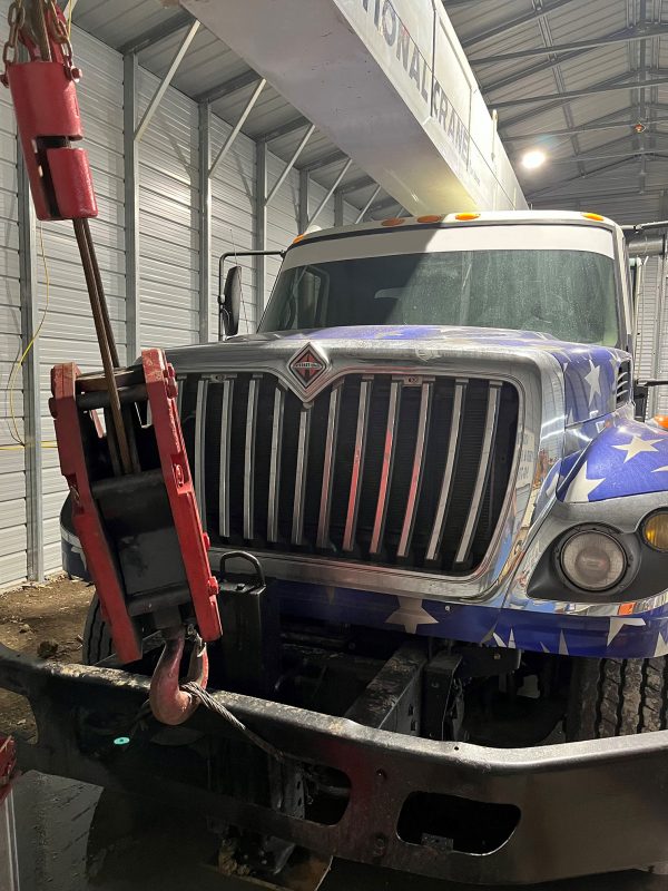 2012 National 1400a Mounted on 2012 International Boom Truck