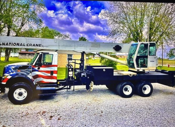 2012 National 1400a Mounted on 2012 International Boom Truck