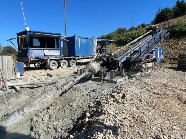 American Auger DD-220T Directional Drill American Auger DD-220T Directional Drill