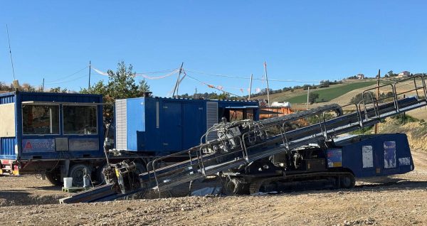 American Auger DD-220T Directional Drill American Auger DD-220T Directional Drill