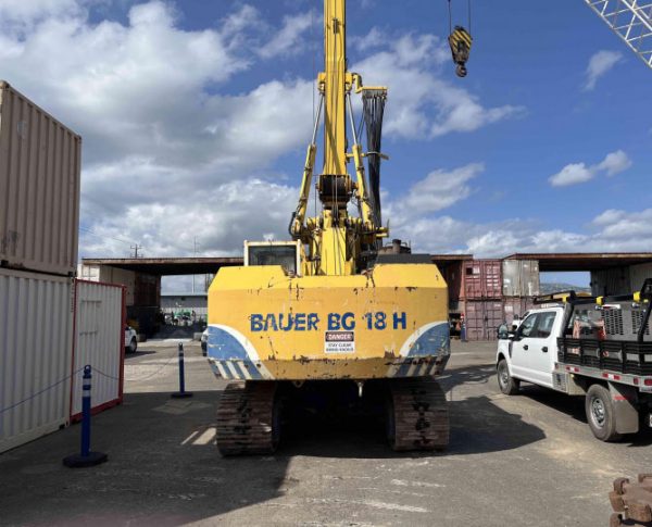 Bauer BG 18H Rotary Piling Rig Bauer BG 18H Rotary Piling Rig