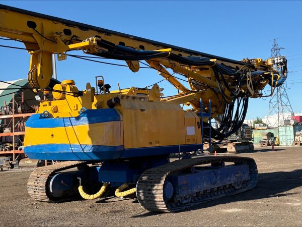 Bauer BG22 Rotary Piling Rig Bauer BG22 Rotary Piling Rig