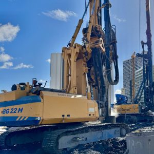 Bauer BG 22 H Rotary Piling Rig Bauer BG 22 H Rotary Piling Rig