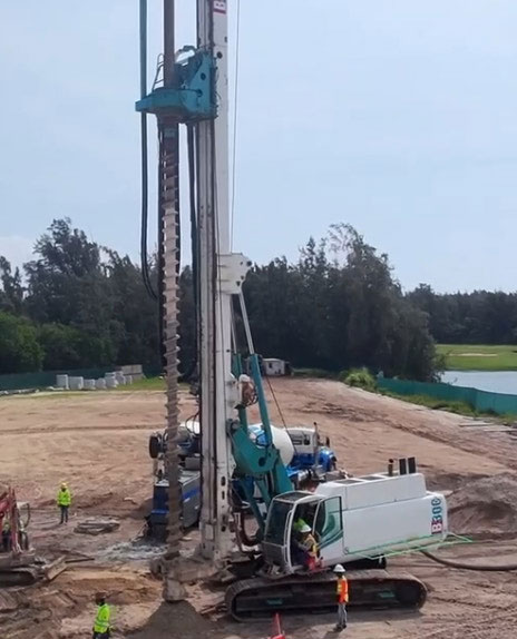 Casagrande B300 Rotary Piling Rig Casagrande B300 Rotary Piling Rig