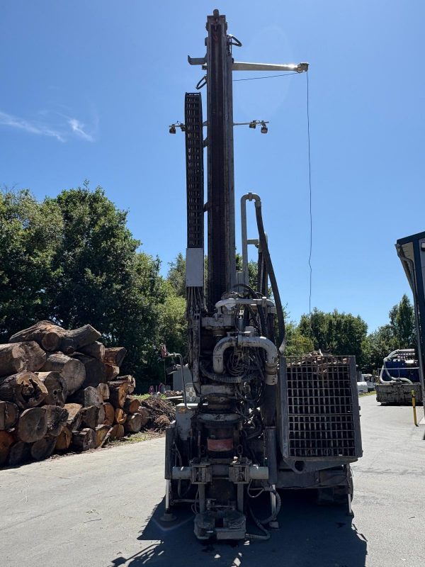 Geotec Rotomax XLGRC Geotechnical Drill Rig Geotec Rotomax XLGRC Geotechnical Drill Rig