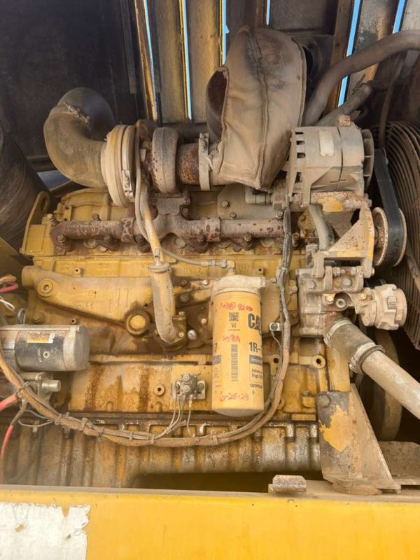 Gomaco Commander III Slipform Paver Gomaco Commander III Slipform Paver