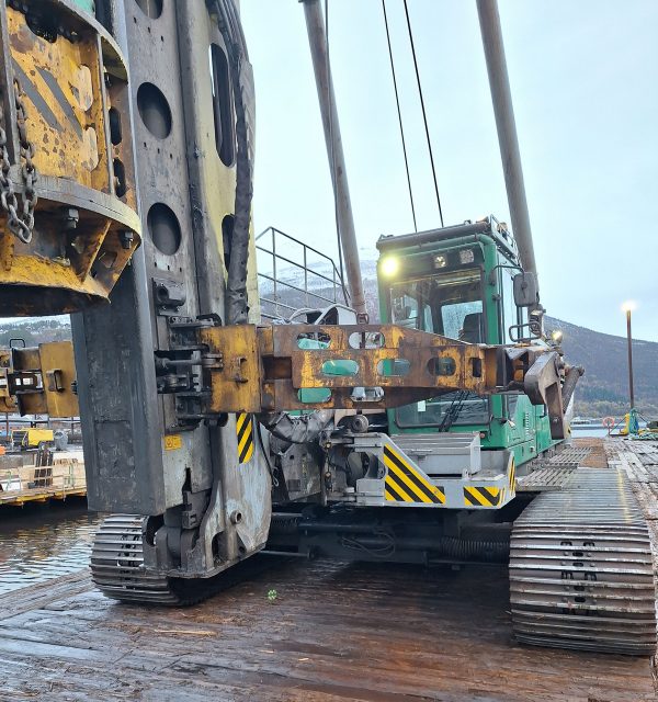 Junttan PMX28 Hammer Piling Rig Junttan PMX28 Hammer Piling Rig